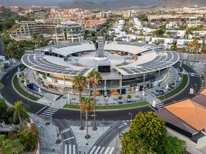 CC Plaza del Duque - España