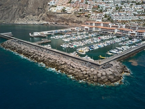 Puerto de Los Gigantes - Spain