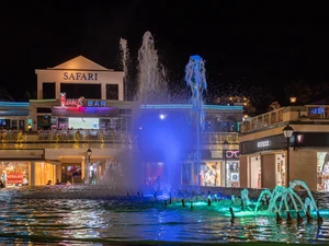 Centro Comercial Safari - Spanien