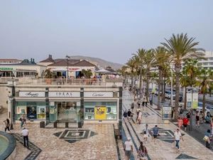 Centro Comercial Safari - Spanien