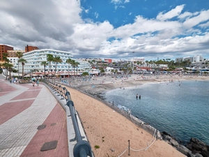 Playa la Pinta Puerto Colon - España